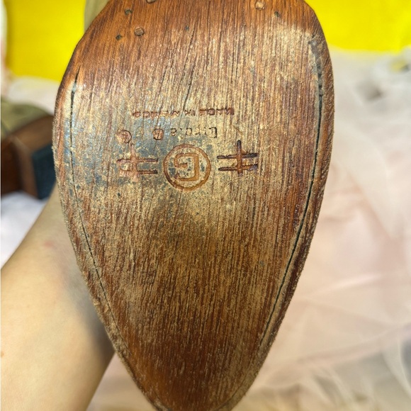 Circle G Embroidered Tan Cowboy Boots with Pink Flowers Snip Toe  NWOT Size 9.5 - Picture 10 of 16